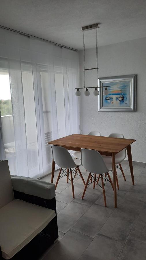 Aksa Residences Vir Esterno foto